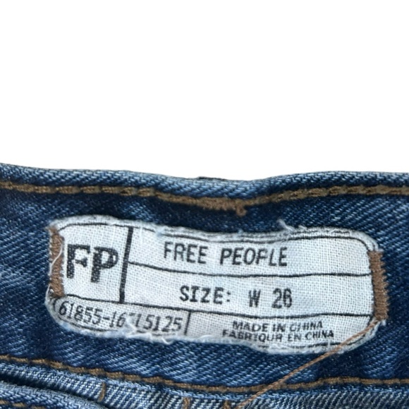 Free People High Low Cut Off Button Fly Denim Shorts Size 26 - Picture 8 of 9